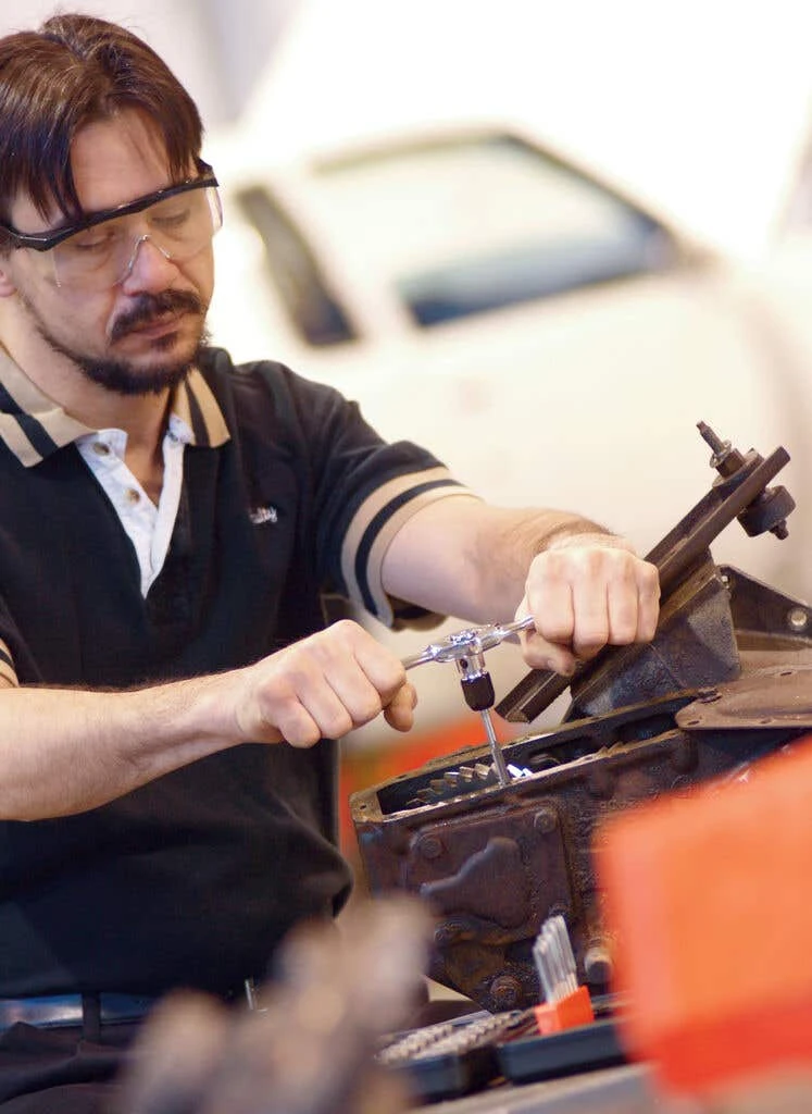 Gearwrench Metric Ratcheting Tap And Die Set - 42 Piece 4 Gearwrench Metric Ratcheting Tap And Die Set - 42 Piece - Image 4