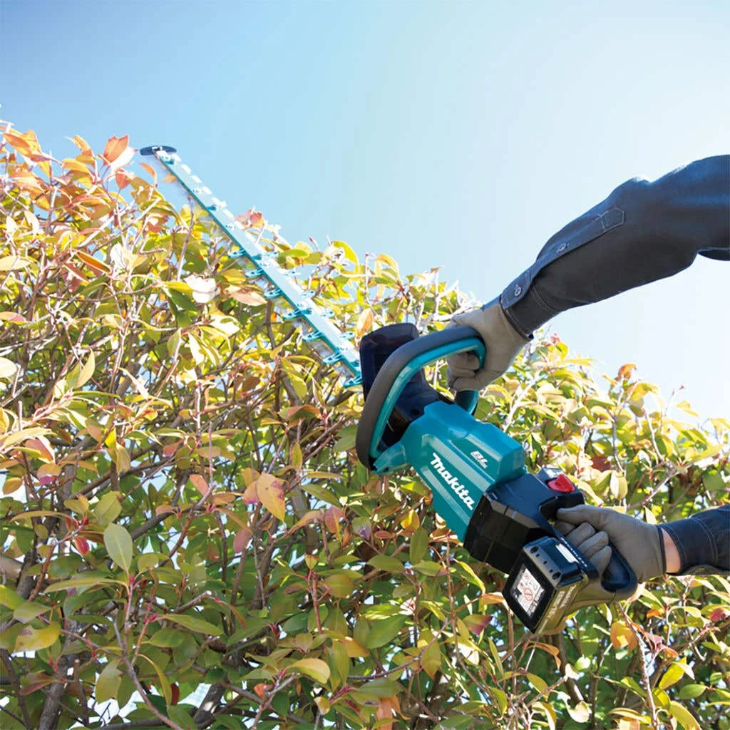 Makita 18V Brushless Hedge Trimmer Kit 600mm DUH602RT 7 Makita 18V Brushless Hedge Trimmer Kit 600mm DUH602RT - Image 7
