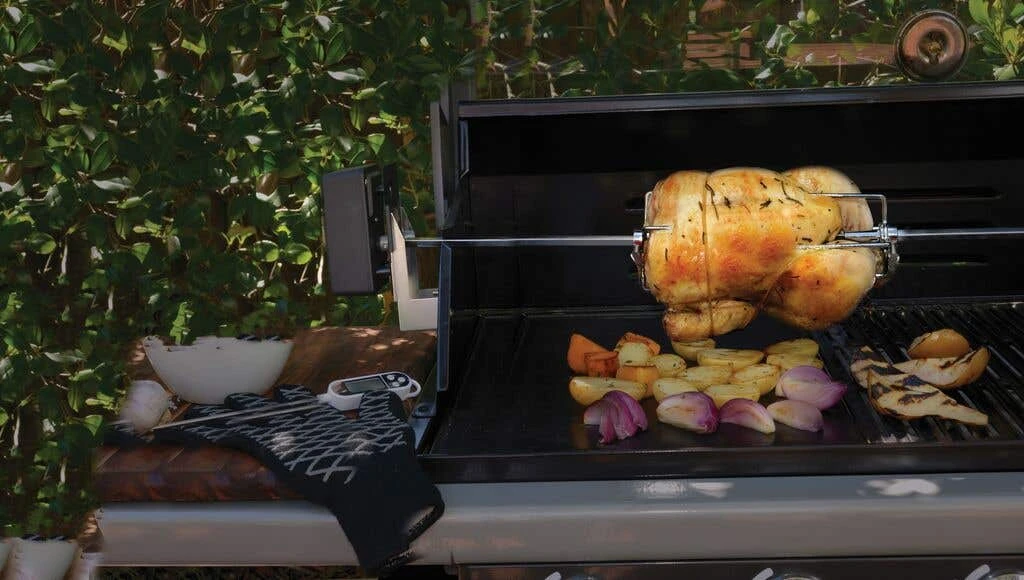 BBQ Buddy Rotisserie With 3V Battery 2 BBQ Buddy Rotisserie With 3V Battery - Image 2