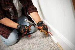 Crescent Moulding Bar 203mm/8" -Tool Promotional Store 6949242 4