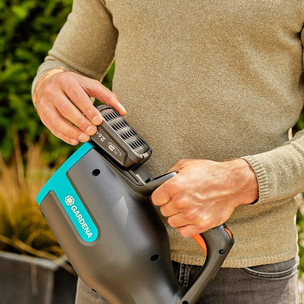 Gardena Battery Blower PowerJet 18V P4A Skin 4 Gardena Battery Blower PowerJet 18V P4A Skin - Image 4