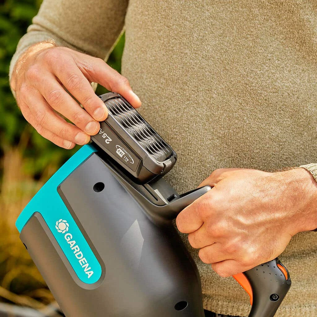 Gardena System Battery P4A PBA 18V/45 (2.5Ah) 4 Gardena System Battery P4A PBA 18V/45 (2.5Ah) - Image 4