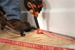 Crescent Flat Pry Bar With Grip 178mm 8 Crescent Flat Pry Bar With Grip 178mm -Tool Promotional Store 7026610 3