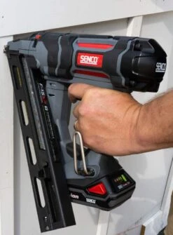 SENCO 18V Bradder DA Kit -Tool Promotional Store 7146392 2